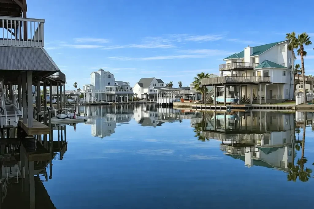 Galveston waterfront homes